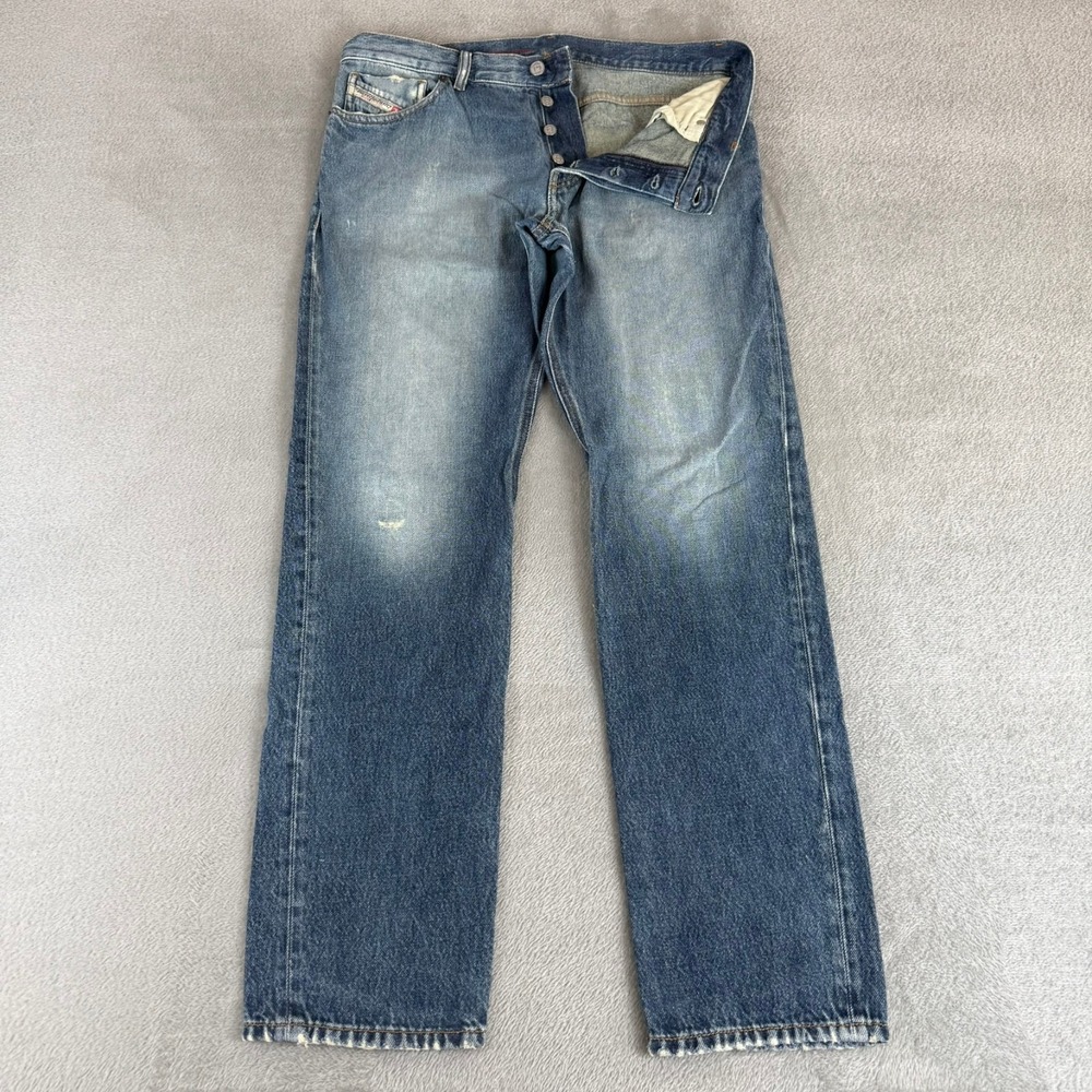 Diesel 1995 Straight Jeans Mens 33x30 Blue Denim Distressed Button Fly Cotton